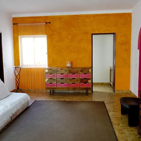 House With 2 Bedrooms In With Furnished Terrace And Wifi 15 Km From The Beach * Azeitão