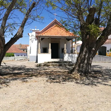 Ferienhaus House With 2 Bedrooms In With Furnished Terrace And Wifi 15 Km From The Beach Azeitão